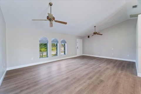 Villa ou maison à vendre à Port Charlotte, Floride: 3 chambres, 171.03 m2 № 1841630 - photo 6