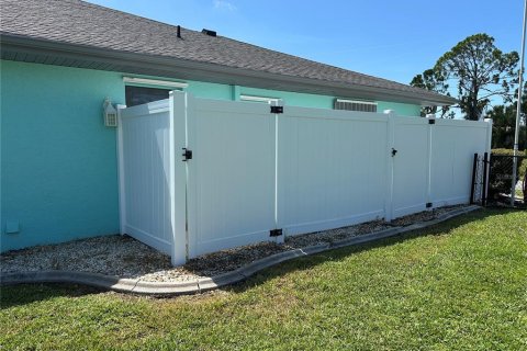 Villa ou maison à vendre à Port Charlotte, Floride: 3 chambres, 171.03 m2 № 1841630 - photo 28