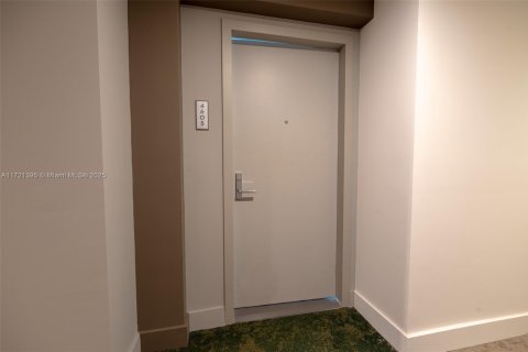 Condominio en venta en Miami, Florida, 1 dormitorio, 69.03 m2 № 1875222 - foto 4