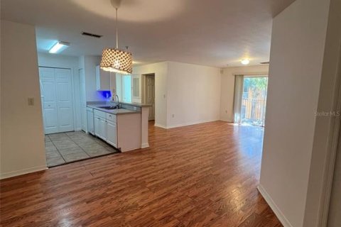 Снять в аренду кондоминиум в Орландо, Флорида 3 спальни, 114.46м2, № 1919680 - фото 4