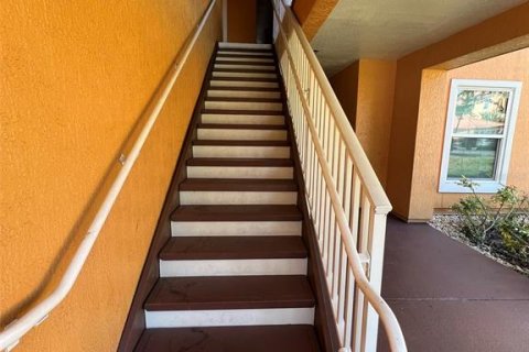 Снять в аренду кондоминиум в Орландо, Флорида 3 спальни, 114.46м2, № 1919680 - фото 2