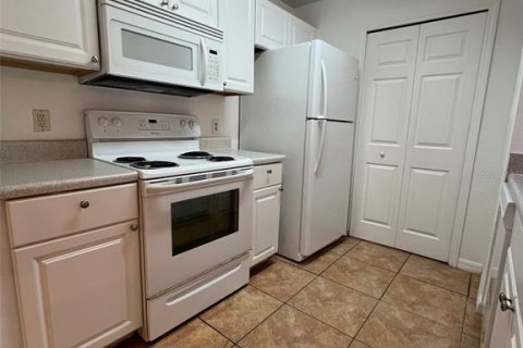 Снять в аренду кондоминиум в Орландо, Флорида 3 спальни, 114.46м2, № 1919680 - фото 7