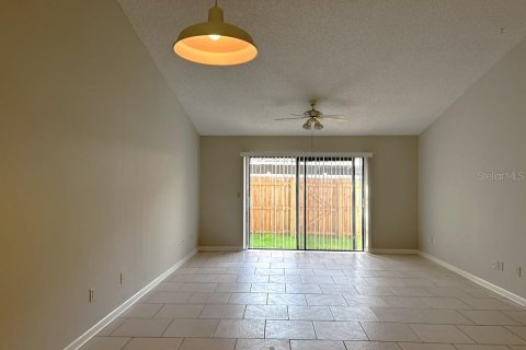 Casa en alquiler en Tampa, Florida, 2 dormitorios, 103.68 m2 № 1908567 - foto 7