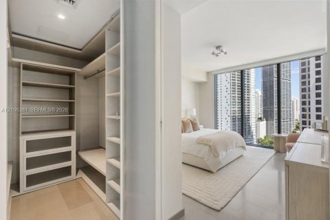 Copropriété à louer à Miami, Floride: 2 chambres, 117.52 m2 № 2416164 - photo 8