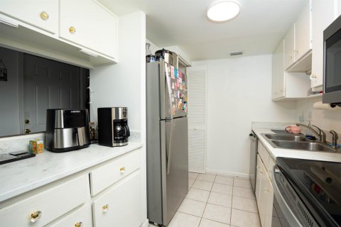 Adosado en venta en St. Lucie, Florida, 2 dormitorios, 118.36 m2 № 2078292 - foto 9