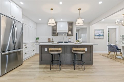 Villa ou maison à louer à Saint Petersburg, Floride: 3 chambres, 130.71 m2 № 1832118 - photo 6