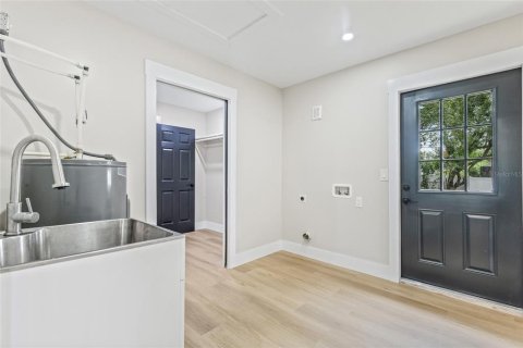 Villa ou maison à louer à Saint Petersburg, Floride: 3 chambres, 130.71 m2 № 1832118 - photo 24