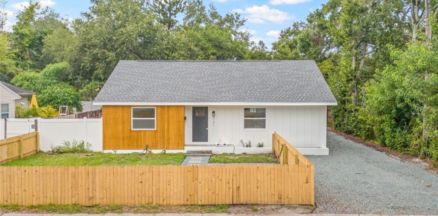 Casa en Saint Petersburg, Florida 3 dormitorios, 130.71 m2 № 1832118