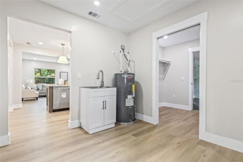 Villa ou maison à louer à Saint Petersburg, Floride: 3 chambres, 130.71 m2 № 1832118 - photo 25