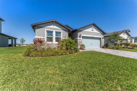 House in Wesley Chapel, Florida 4 bedrooms, 203.64 sq.m. № 1519227 - photo 8