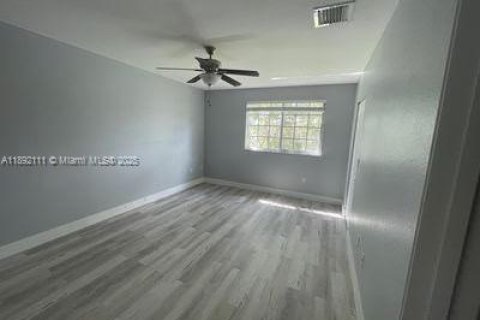 Touwnhouse à vendre à Davie, Floride: 3 chambres, 157.56 m2 № 1946509 - photo 26