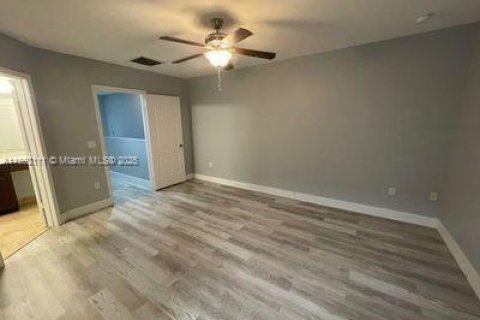 Touwnhouse à vendre à Davie, Floride: 3 chambres, 157.56 m2 № 1946509 - photo 18