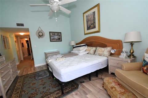 Condo in Sarasota, Florida, 3 bedrooms  № 1675082 - photo 13