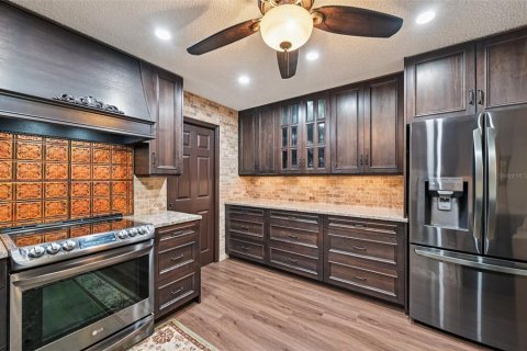Villa ou maison à vendre à Sarasota, Floride: 3 chambres, 263.29 m2 № 1789484 - photo 18