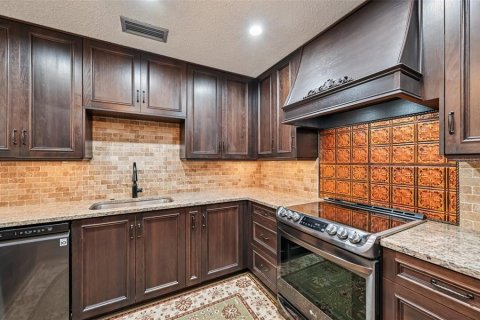Villa ou maison à vendre à Sarasota, Floride: 3 chambres, 263.29 m2 № 1789484 - photo 19