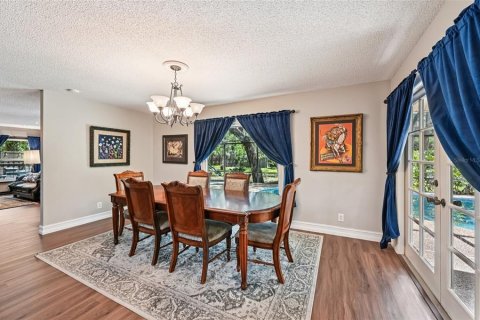 Villa ou maison à vendre à Sarasota, Floride: 3 chambres, 263.29 m2 № 1789484 - photo 13