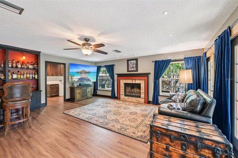 Villa ou maison à vendre à Sarasota, Floride: 3 chambres, 263.29 m2 № 1789484 - photo 9