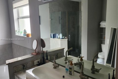 Villa ou maison à vendre à Homestead, Floride: 4 chambres, 217.95 m2 № 1937698 - photo 22
