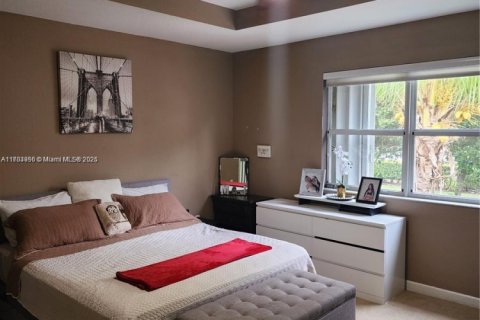 Casa en venta en Homestead, Florida, 4 dormitorios, 217.95 m2 № 1937698 - foto 20
