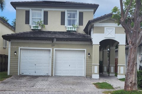 Villa ou maison à vendre à Homestead, Floride: 4 chambres, 217.95 m2 № 1937698 - photo 3