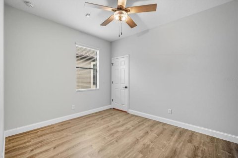 Casa en venta en Tampa, Florida, 3 dormitorios, 162.86 m2 № 1911939 - foto 15