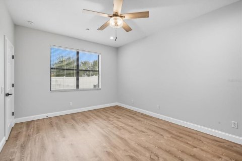 Casa en venta en Tampa, Florida, 3 dormitorios, 162.86 m2 № 1911939 - foto 20
