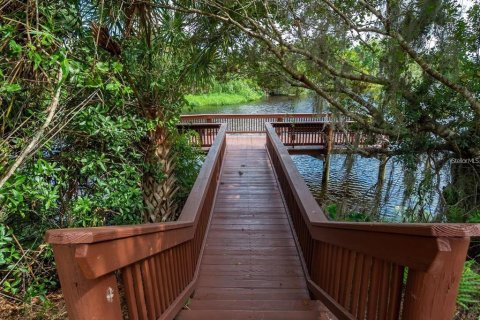 Villa ou maison à louer à University Park, Floride: 2 chambres, 161.28 m2 № 2401134 - photo 14