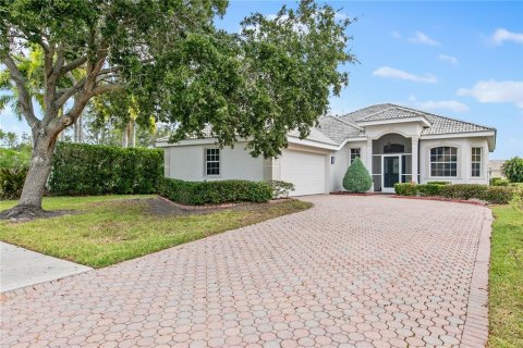 Villa ou maison à University Park, Floride 2 chambres, 161.28 m2 № 2401134