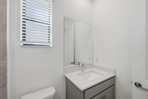 House in Port St. Lucie, Florida 3 bedrooms, 209.59 sq.m. № 2088037 - photo 22