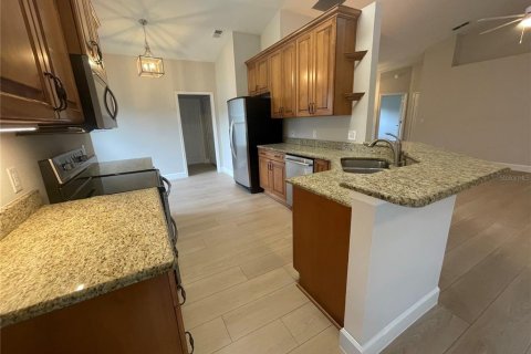 Casa en venta en Minneola, Florida, 3 dormitorios, 150.32 m2 № 1908629 - foto 4