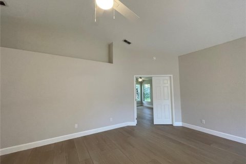 Casa en venta en Minneola, Florida, 3 dormitorios, 150.32 m2 № 1908629 - foto 8