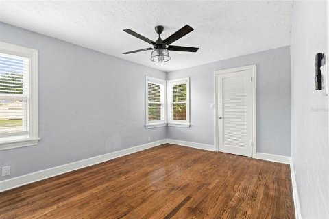 Villa ou maison à louer à Saint Petersburg, Floride: 2 chambres, 104.05 m2 № 2403172 - photo 30
