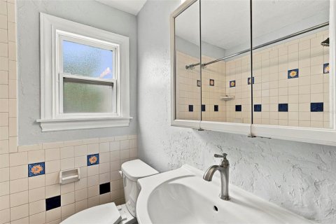 Villa ou maison à louer à Saint Petersburg, Floride: 2 chambres, 104.05 m2 № 2403172 - photo 23