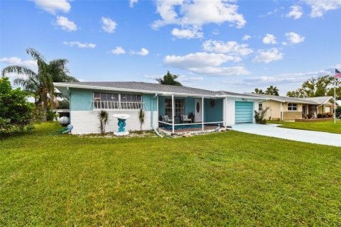 Villa ou maison à vendre à Port Richey, Floride: 3 chambres, 132.48 m2 № 1914142 - photo 3