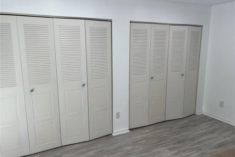 Condo in Clearwater, Florida, 1 bedroom  № 1918749 - photo 19