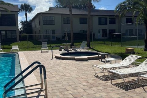Condo in Clearwater, Florida, 1 bedroom  № 1918749 - photo 21