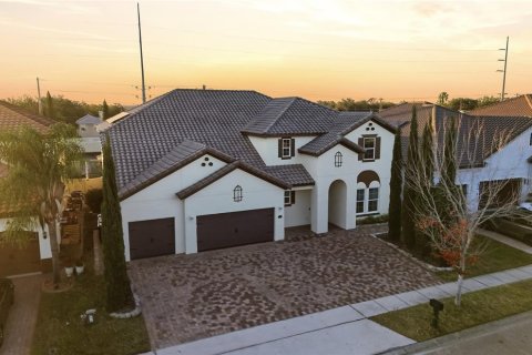 Casa en Orlando, Florida 7 dormitorios, 481.88 m2 № 2126416