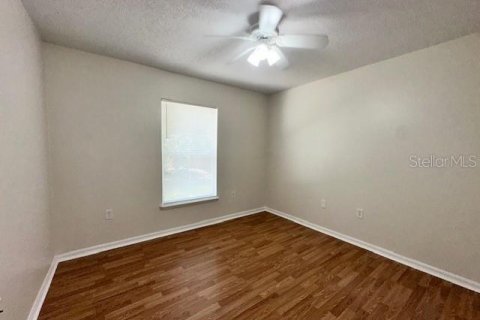 Villa ou maison à louer à Kissimmee, Floride: 3 chambres, 103.68 m2 № 1870572 - photo 14