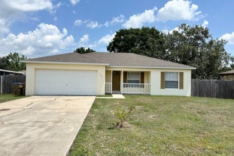 Villa ou maison à louer à Kissimmee, Floride: 3 chambres, 103.68 m2 № 1870572 - photo 1