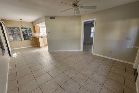 Condo in Ocala, Florida, 1 bedroom  № 1723974 - photo 15