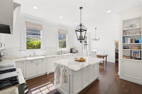 Casa en venta en Tampa, Florida, 4 dormitorios, 395.21 m2 № 2221723 - foto 29