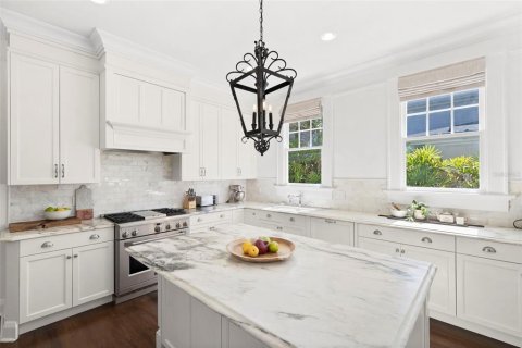 Casa en venta en Tampa, Florida, 4 dormitorios, 395.21 m2 № 2221723 - foto 30