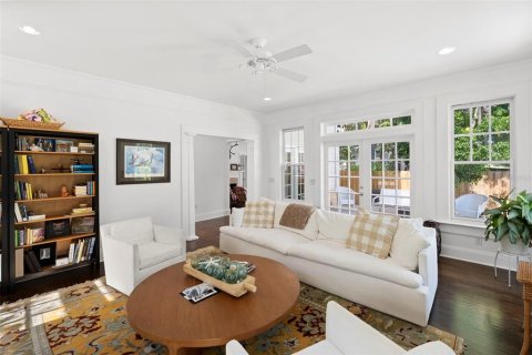 Casa en venta en Tampa, Florida, 4 dormitorios, 395.21 m2 № 2221723 - foto 25