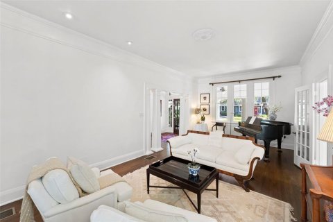 Casa en venta en Tampa, Florida, 4 dormitorios, 395.21 m2 № 2221723 - foto 17