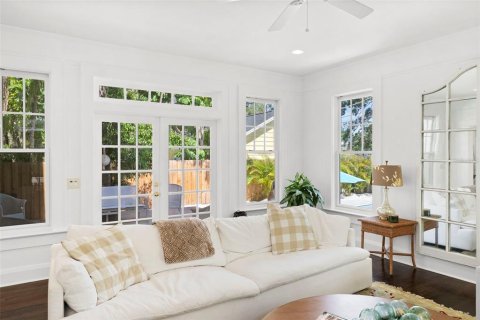 Casa en venta en Tampa, Florida, 4 dormitorios, 395.21 m2 № 2221723 - foto 27