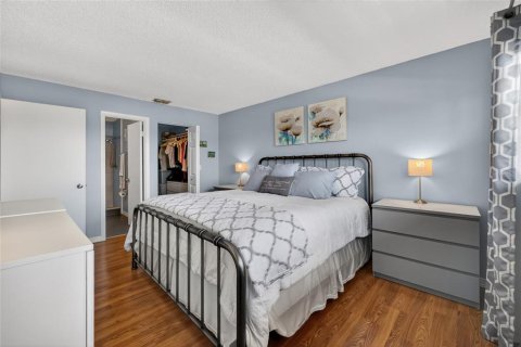 Copropriété à vendre à Saint Petersburg, Floride: 2 chambres, 102.19 m2 № 2115132 - photo 16
