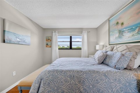 Copropriété à vendre à Saint Petersburg, Floride: 2 chambres, 102.19 m2 № 2115132 - photo 20