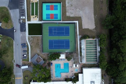 Copropriété à vendre à Saint Petersburg, Floride: 2 chambres, 102.19 m2 № 2115132 - photo 27