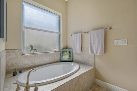 Casa en venta en Bradenton, Florida, 3 dormitorios, 189.43 m2 № 2385758 - foto 21
