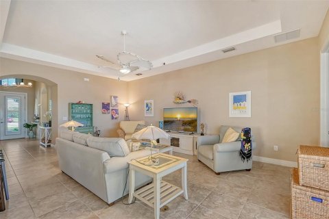 Casa en venta en Bradenton, Florida, 3 dormitorios, 189.43 m2 № 2385758 - foto 15